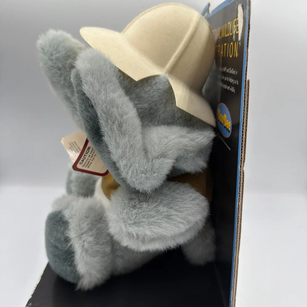Vintage Dan Dee National Wildlife Federation Elephant Plush Safari Hat Shirt New